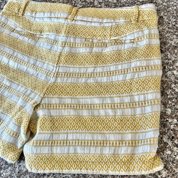 LOFT Ann Taylor Shorts Size 10 Yellow White Stripe Tweed Riviera Coastal Chic - Picture 7 of 12